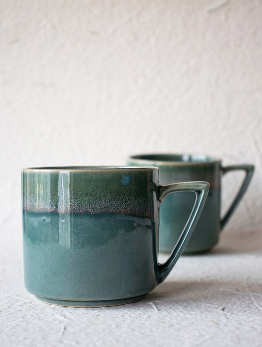 Ceramic Stoneware Triangle Handle Mug