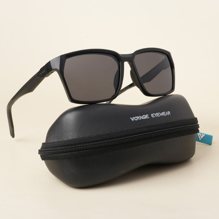 Voyage Wayfarer Polarized Sunglasses for Men & Women (Black Lens | Matt Black Frame - PMG5281)