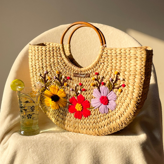 Three Flower Water Reed Handwoven Embroidered Handbag