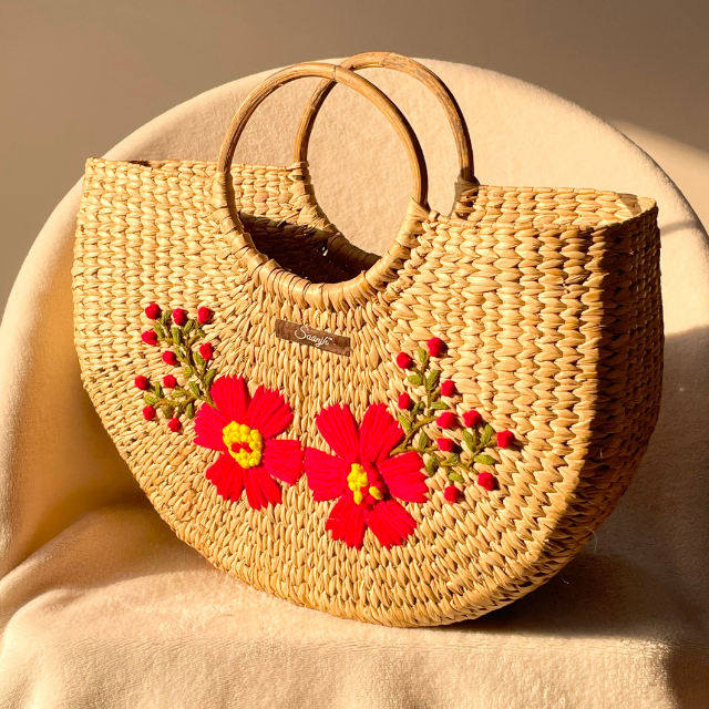 Smile U-Shape Water Reed Handwoven Embroidered Handbag