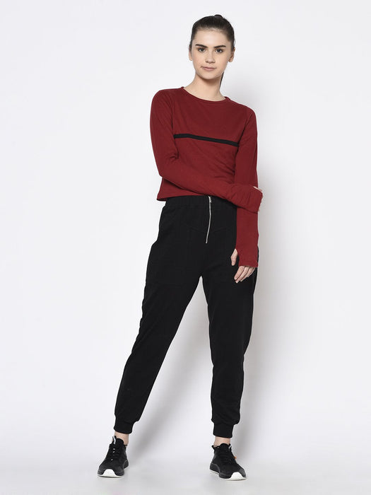 Thumbhole Round Neck Crop Top