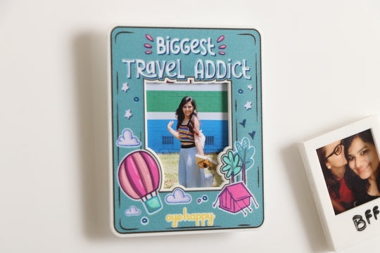 Travel Addict Magnet