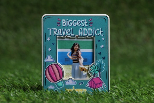 Travel Addict Magnet