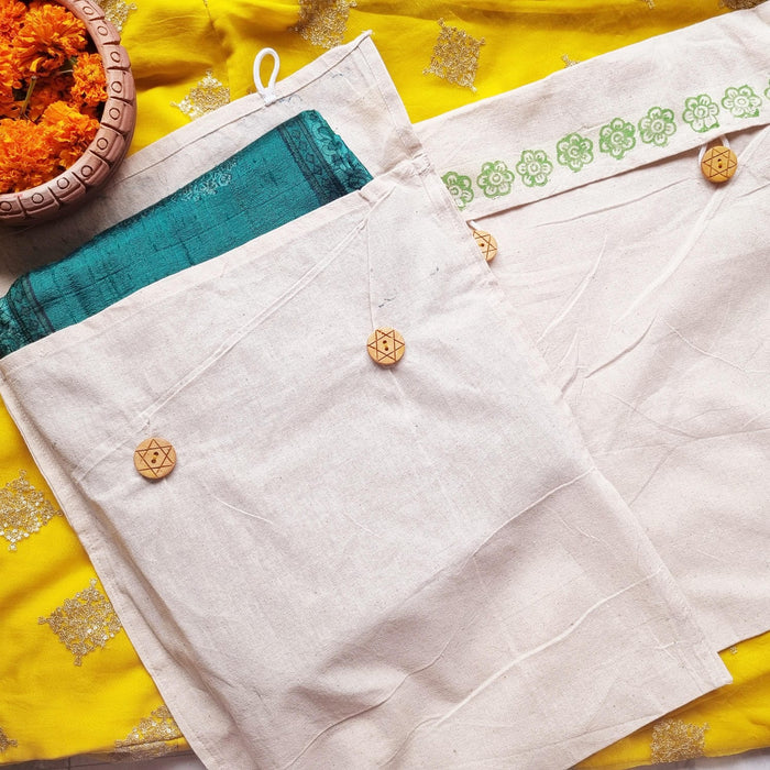 Muslin saree pouch