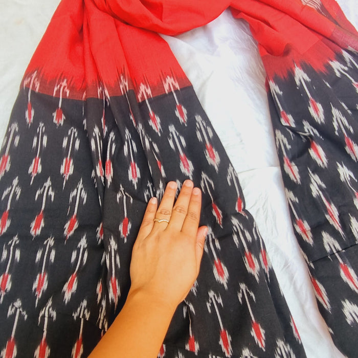 Lal Ikat Pochampally Handloom Cotton Dupatta