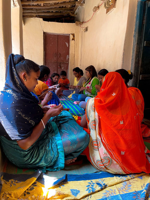 BAIGANI KANTHA STOLE