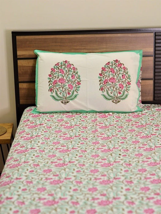 Floral Pastel Green Double Bedsheet