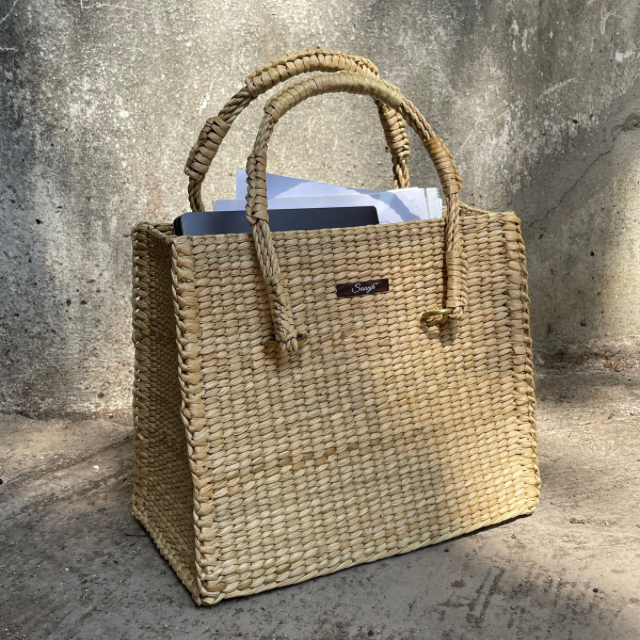 Golden Straw Office Tote for Professionals