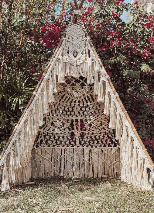 Boho Throne Teepee