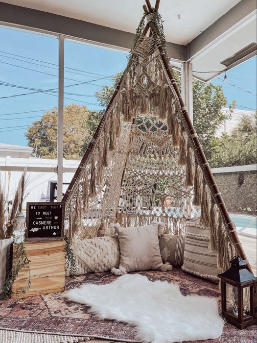 Boho Throne Teepee