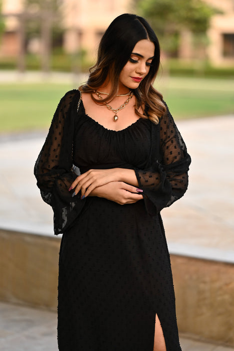 BLACK CURRENT KNOTTED TOP