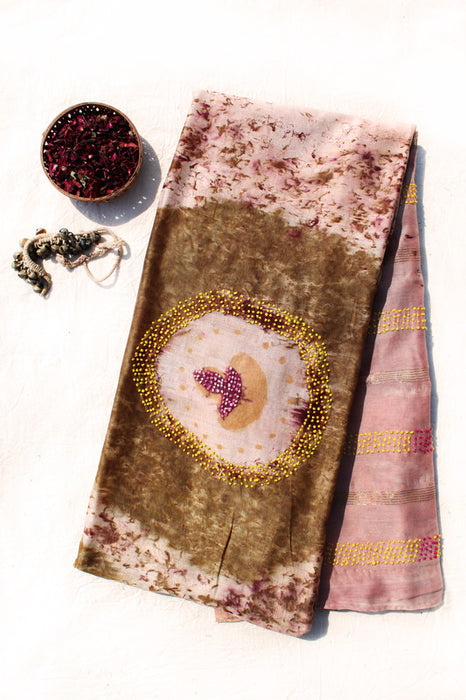 Bageeya Unique handwoven 'Krishna' Maheshwari Saree for Women: Imprinted with Marigold & Rose