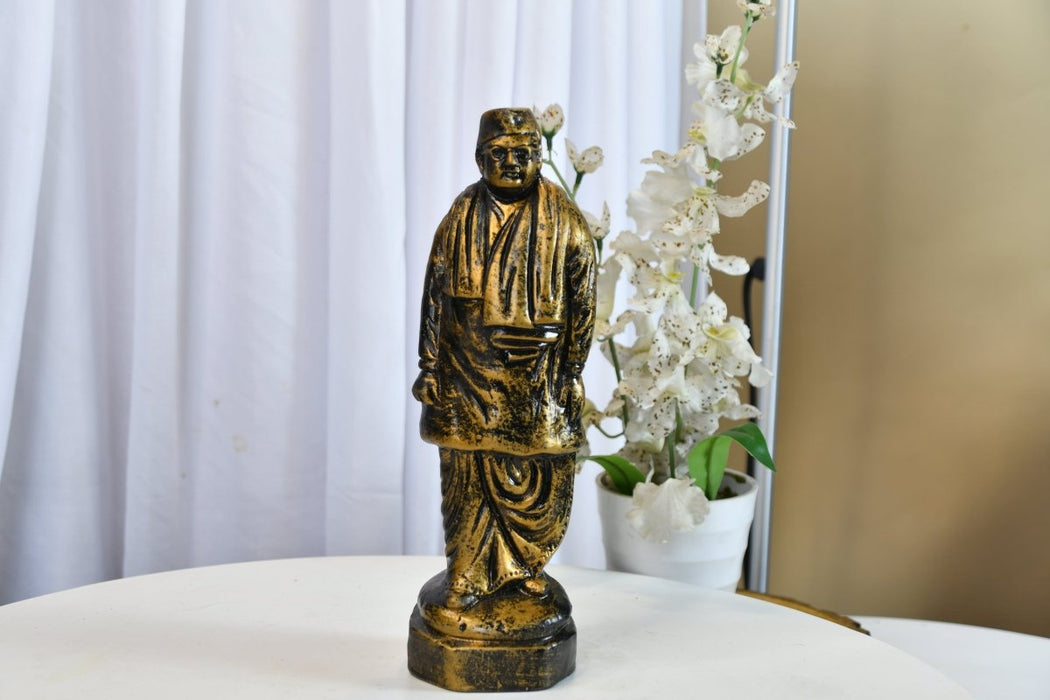 Premium Terracotta Subhash Chandra Bose Abstract Tabletop Statue