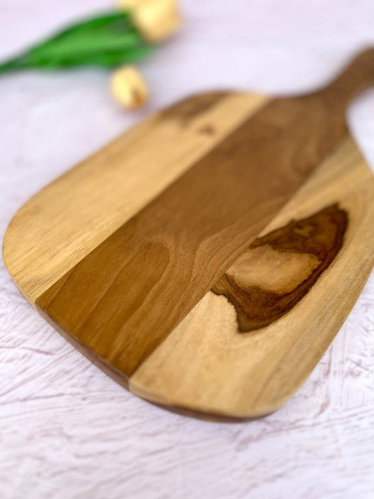 Teak Wood Chopping Board With Carving