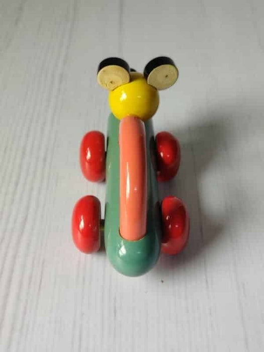 Wooden Mouse Pulling Toy With Wiggling Design